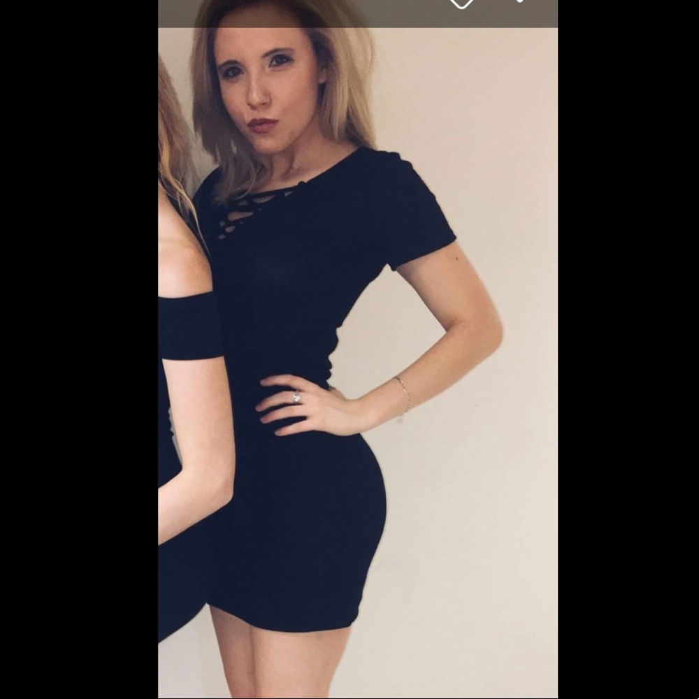 Black Ribbed Dress - Picture 3 of 3